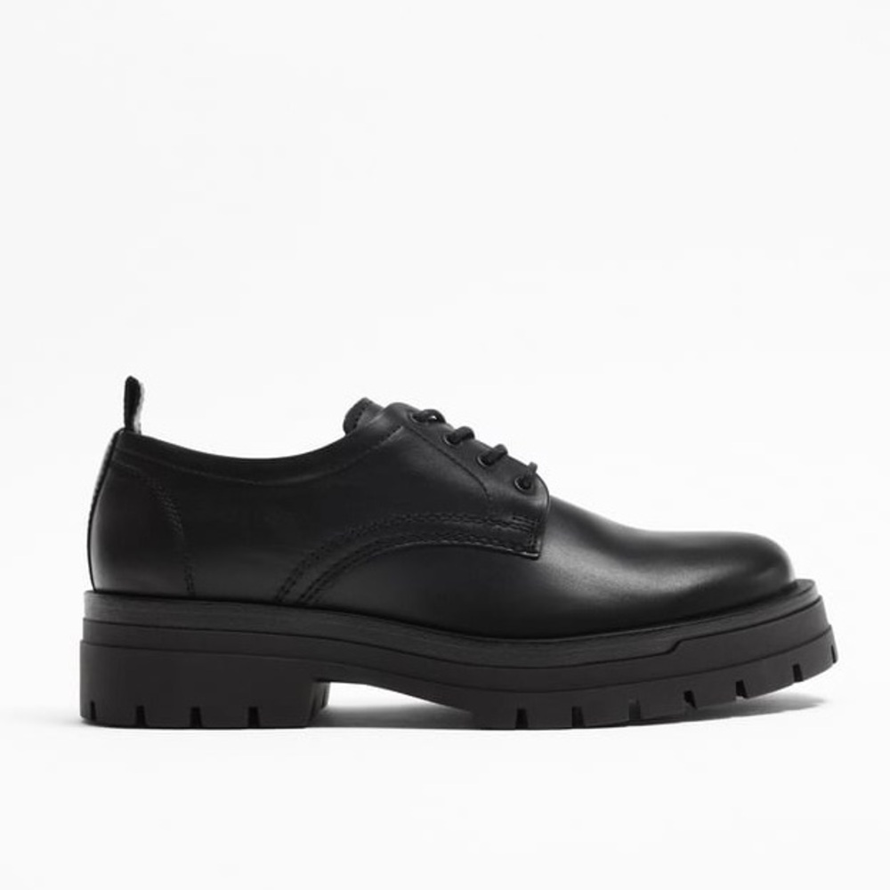 NWT. Zara Black Leather Chunky Lace-Up Derby Shoes. Size 9.